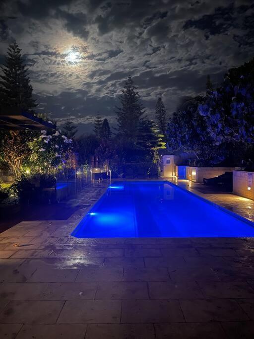 Burleigh 1 Bed Location * Gold Coast