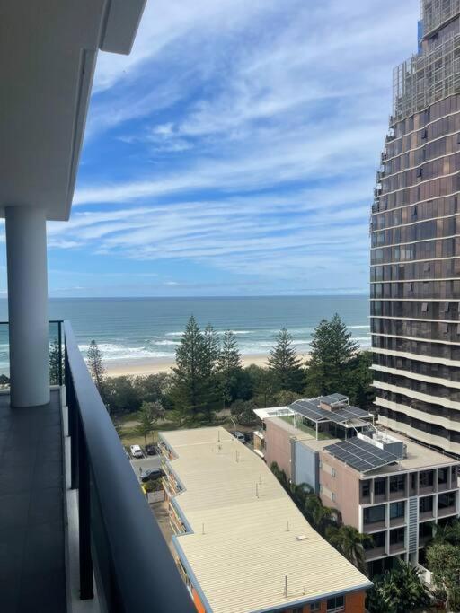 Burleigh 1 Bed Location * Gold Coast