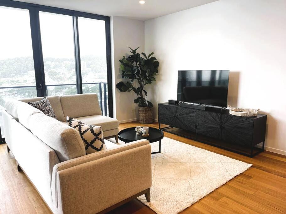 Burleigh 1 Bed Location Gold Coast