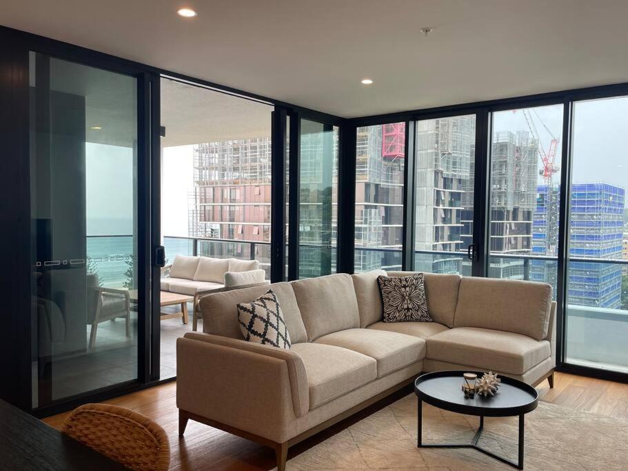 Apartment Burleigh 1 Bed Location
